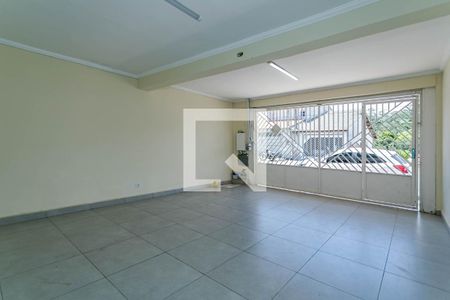 Garagem de casa de condomínio para alugar com 3 quartos, 187m² em Jardim Rubi, Mogi das Cruzes