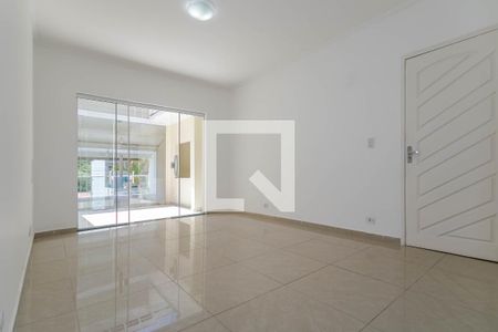 Casa de Condomínio para alugar com 3 quartos, 187m² em Jardim Rubi, Mogi das Cruzes