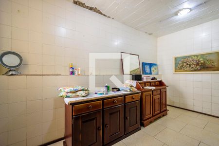 Casa à venda com 347m², 4 quartos e 3 vagas Casa à venda com 347m², 4 quartos e 3 vagasQuarto de Serviço