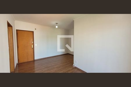 Sala  de apartamento à venda com 2 quartos, 88m² em Vila Itapura, Campinas