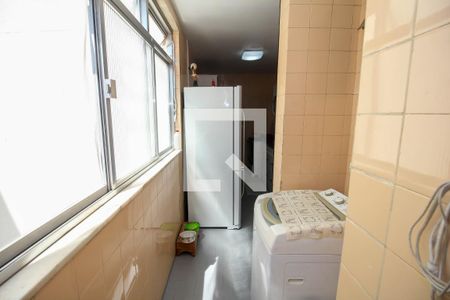 Apartamento para alugar com 77m², 2 quartos e 1 vagaÁrea de Serviço