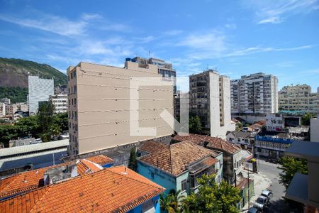 Apartamento para alugar com 77m², 2 quartos e 1 vagaVista da Suíte