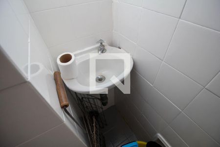 Apartamento para alugar com 77m², 2 quartos e 1 vagaBanheiro de Serviço