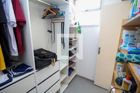 Apartamento para alugar com 77m², 2 quartos e 1 vagaQuarto de Serviço