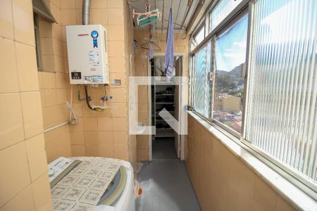 Apartamento para alugar com 77m², 2 quartos e 1 vagaÁrea de Serviço