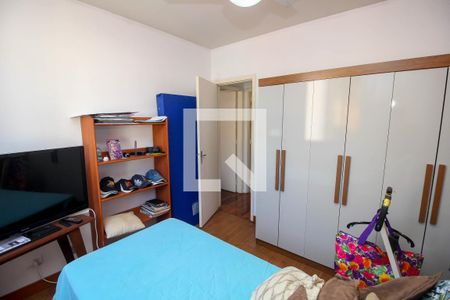 Apartamento para alugar com 77m², 2 quartos e 1 vagaSuíte