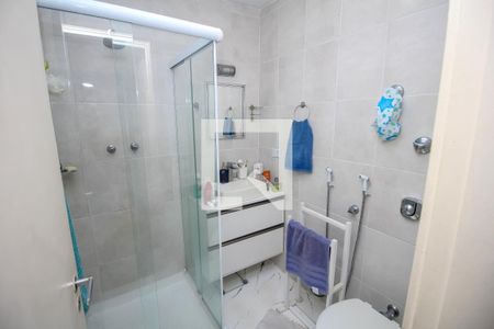 Apartamento para alugar com 77m², 2 quartos e 1 vagaBanheiro da Suíte