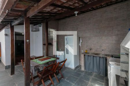 Casa à venda com 195m², 4 quartos e 3 vagasÁrea de Serviço