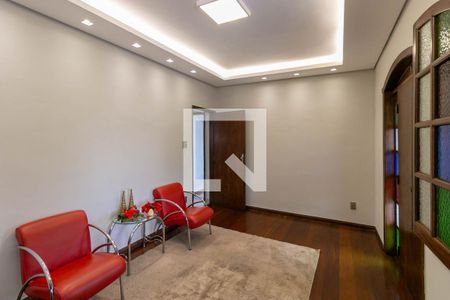 Sala de casa à venda com 4 quartos, 195m² em Alto Caiçaras, Belo Horizonte