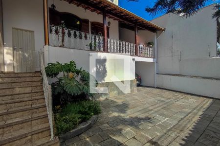 Casa à venda com 195m², 4 quartos e 3 vagasGaragem