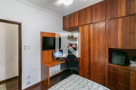 Casa à venda com 195m², 4 quartos e 3 vagasQuarto 2