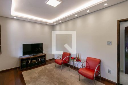 Sala de casa à venda com 4 quartos, 195m² em Alto Caiçaras, Belo Horizonte
