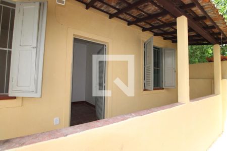 Casa para alugar com 70m², 2 quartos e sem vagaVaranda