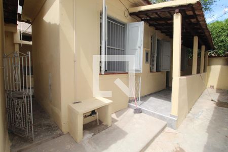 Varanda de casa para alugar com 2 quartos, 70m² em Oswaldo Cruz, Rio de Janeiro