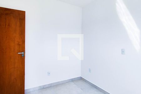 Quarto de apartamento à venda com 2 quartos, 87m² em Jardim das Maravilhas, Santo André