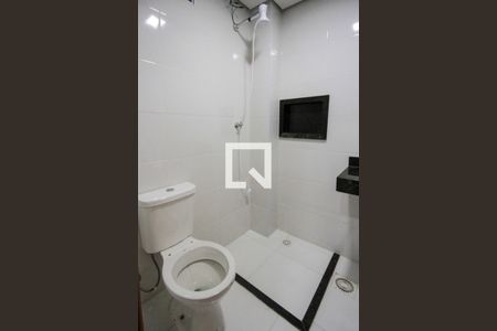 Banheiro de apartamento para alugar com 1 quarto, 29m² em Vila Prudente, São Paulo