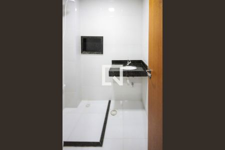 Banheiro de apartamento à venda com 1 quarto, 29m² em Vila Prudente, São Paulo