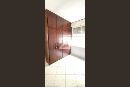 Apartamento para alugar com 110m², 3 quartos e 1 vagaQuarto 2 - Armários