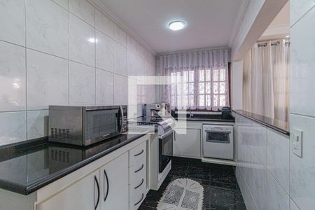 Cozinha de casa para alugar com 1 quarto, 85m² em Metalúrgicos, Osasco