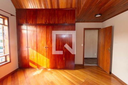 Casa à venda com 380m², 5 quartos e 2 vagasSuíte 2 - Superior