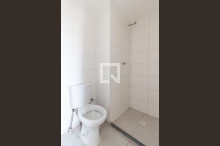 Apartamento para alugar com 39m², 2 quartos e sem vaga Apartamento para alugar com 39m², 2 quartos e sem vagaBanheiro