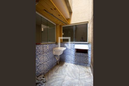 Casa de condomínio para alugar com 90m², 2 quartos e 1 vaga Casa de condomínio para alugar com 90m², 2 quartos e 1 vagaÁrea de Serviço