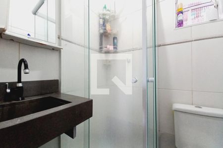 Casa à venda com 160m², 4 quartos e 2 vagasBanheiro