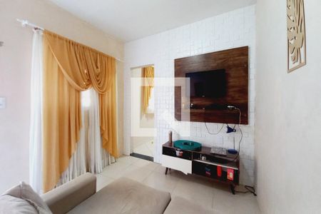 Casa à venda com 160m², 4 quartos e 2 vagasSala