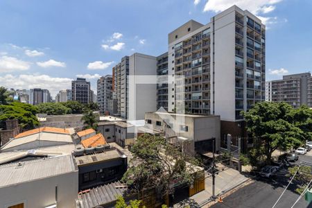 Varanda de kitnet/studio à venda com 1 quarto, 31m² em Indianópolis, São Paulo