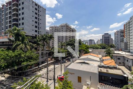 Varanda de kitnet/studio à venda com 1 quarto, 31m² em Indianópolis, São Paulo