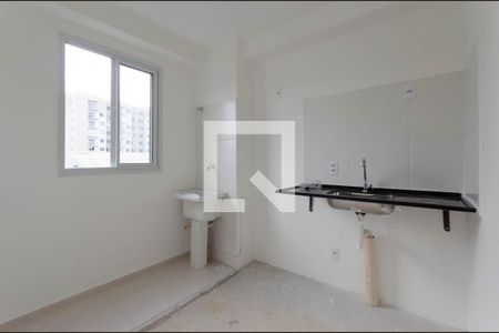 Apartamento à venda com 34m², 2 quartos e sem vaga Apartamento à venda com 34m², 2 quartos e sem vagaCozinha e Área de Serviço