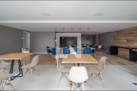 Apartamento à venda com 34m², 2 quartos e sem vaga Apartamento à venda com 34m², 2 quartos e sem vagaÁrea comum - Salão de festas