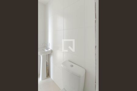 Apartamento à venda com 34m², 2 quartos e sem vaga Apartamento à venda com 34m², 2 quartos e sem vagaBanheiro