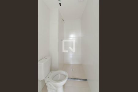 Apartamento à venda com 34m², 2 quartos e sem vaga Apartamento à venda com 34m², 2 quartos e sem vagaBanheiro