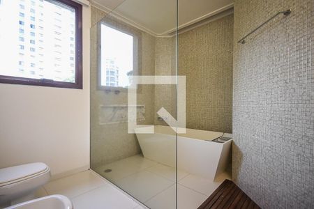 Apartamento à venda com 450m², 4 quartos e 5 vagasBanheiro 2 Suíte 4