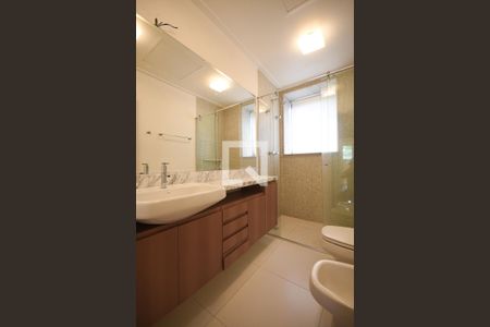 Apartamento à venda com 450m², 4 quartos e 5 vagasBanheiro Suíte 1