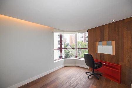 Apartamento à venda com 450m², 4 quartos e 5 vagasEscritório