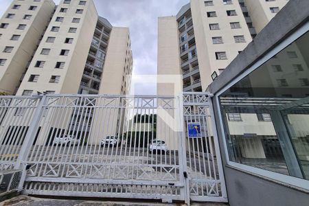 Apartamento para alugar com 65m², 2 quartos e 1 vagaFachada