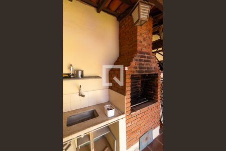 Casa à venda com 340m², 4 quartos e 5 vagas Casa à venda com 340m², 4 quartos e 5 vagasChurrasqueira