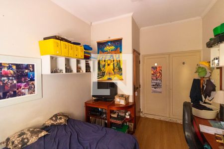 Casa à venda com 340m², 4 quartos e 5 vagas Casa à venda com 340m², 4 quartos e 5 vagasQuarto 01