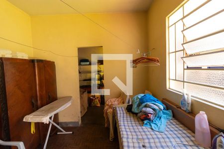 Casa à venda com 340m², 4 quartos e 5 vagas Casa à venda com 340m², 4 quartos e 5 vagasSala da Edícula