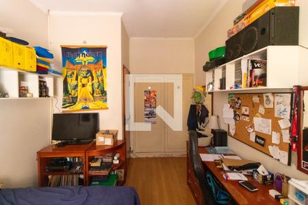 Casa à venda com 340m², 4 quartos e 5 vagas Casa à venda com 340m², 4 quartos e 5 vagasQuarto 01