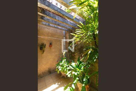 Casa à venda com 340m², 4 quartos e 5 vagas Casa à venda com 340m², 4 quartos e 5 vagasJardim de Inverno da Suíte