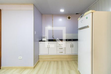 Cozinha de apartamento para alugar com 1 quarto, 28m² em Aclimação, São Paulo