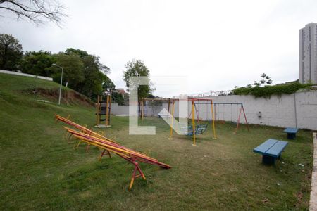 Apartamento à venda com 49m², 2 quartos e 1 vaga Apartamento à venda com 49m², 2 quartos e 1 vagaÁrea comum - Playground