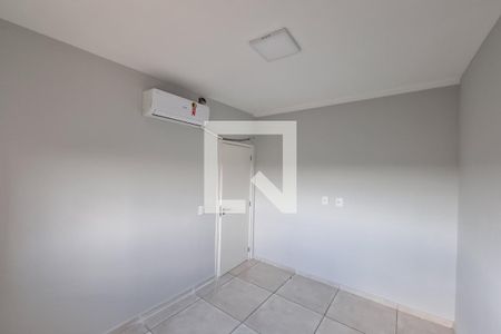 Apartamento para alugar com 50m², 2 quartos e 1 vaga Apartamento para alugar com 50m², 2 quartos e 1 vagaDormitório 02