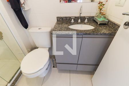 Apartamento para alugar com 70m², 3 quartos e 2 vagasBanheiro Social