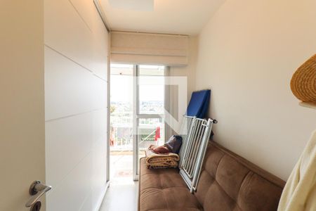 Quarto 1 de apartamento para alugar com 3 quartos, 70m² em Capão Raso, Curitiba