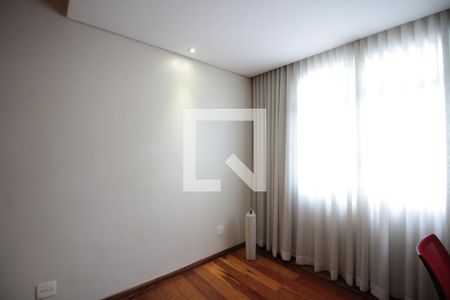 Quarto 1 de apartamento à venda com 3 quartos, 67m² em Santa Rosa, Belo Horizonte