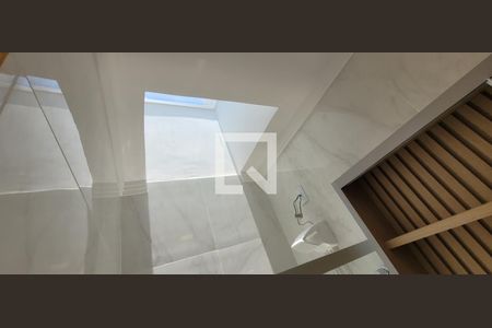 Casa de condomínio à venda com 105m², 3 quartos e 2 vagasBanheiro da Suíte 3